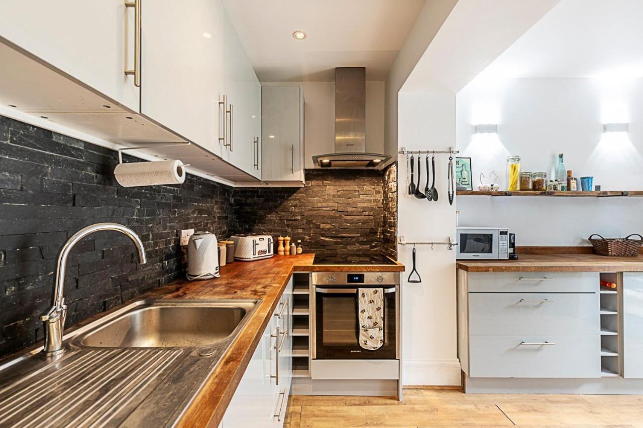 Apartamento Cosy And Modern Battersea Londres
